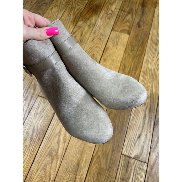 LifeStride Truly Taupe Suede Block Heel Ankle Boots Women's Size 6M - Picture 5 of 7